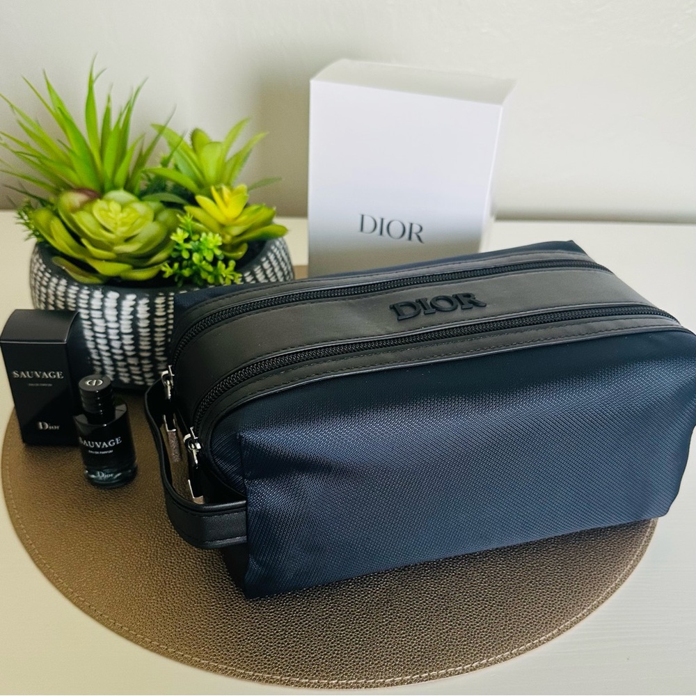 NEW Dior Sauvage Mens Toiletry Bag Bundle